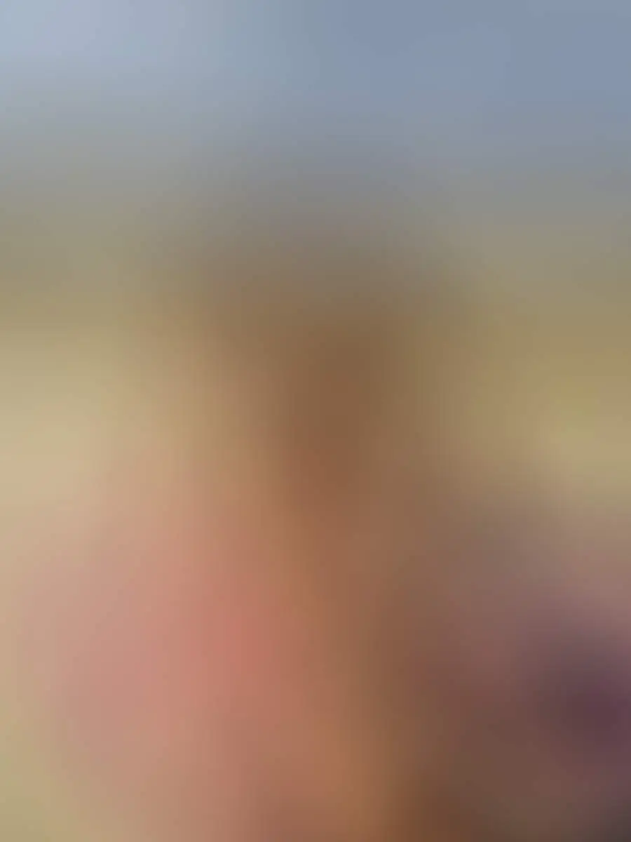monique image 2